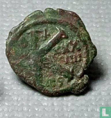 Justinian I  Half Follis (K, 20 nummi)  TES  527-565 (xxiiii) - Image 1