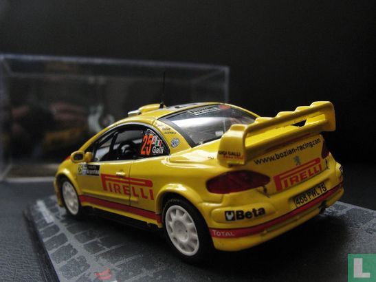 Peugeot 307 WRC - Bild 3