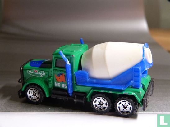 Peterbilt Cement Truck - Afbeelding 2