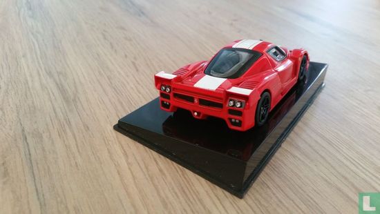 Ferrari FXX - Afbeelding 2