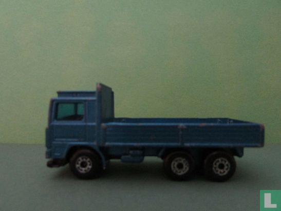 Volvo Tilt truck 'Henniez' - Afbeelding 1
