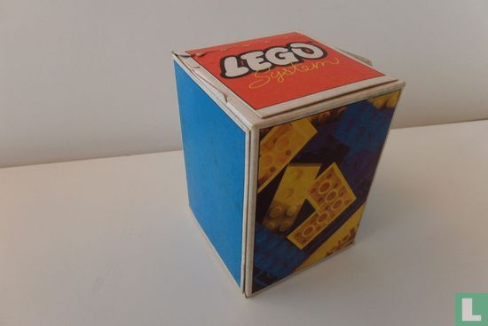 Lego 915 Assorted Bricks - Image 2