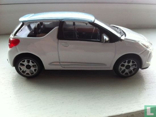 Citroën DS3 - Image 1