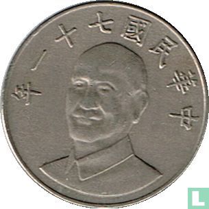 Taiwan 10 yuan 1982 (year 71) - Image 1