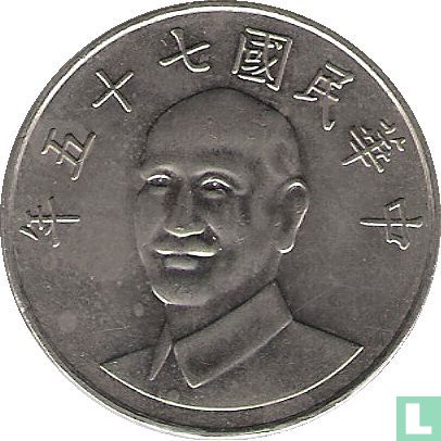Taiwan 10 yuan 1986 (year 75) - Image 1