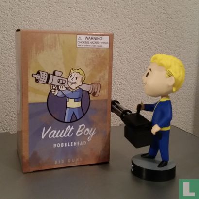 Vault Boy Bobblehead - Big Guns - Image 2