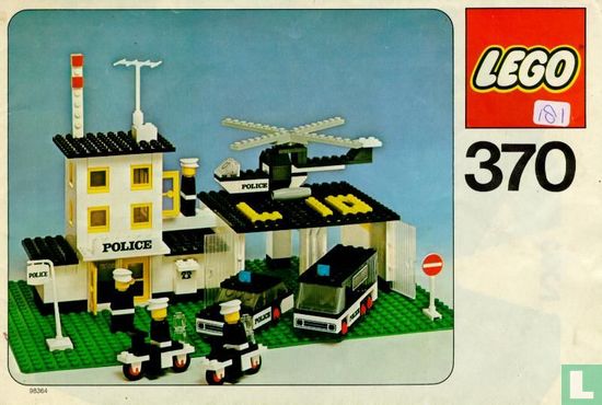 Lego 370 Police Headquarters