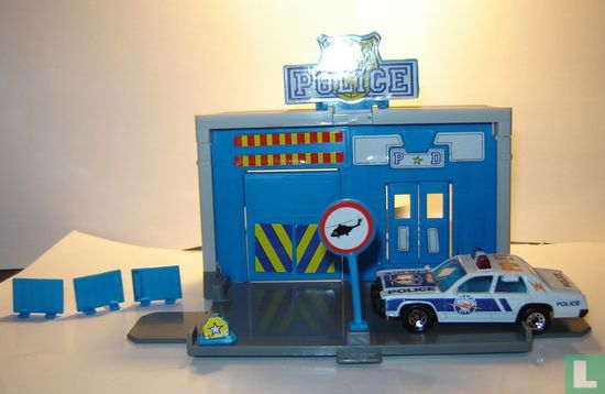 Motorcity Policestation - Bild 2