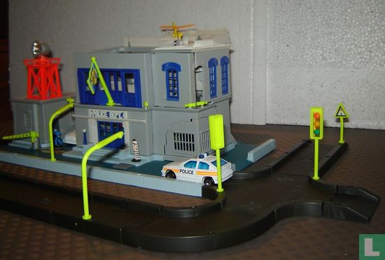 Police Station - Afbeelding 3