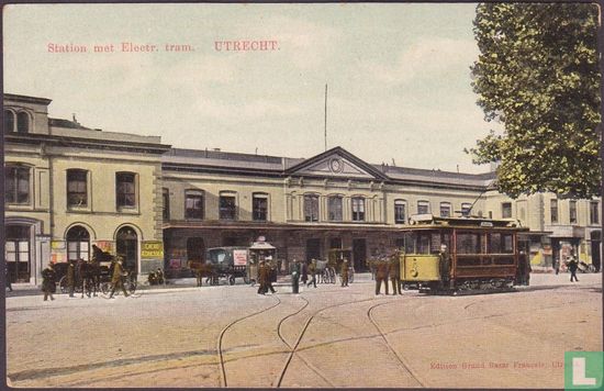 Station met electr. tram
