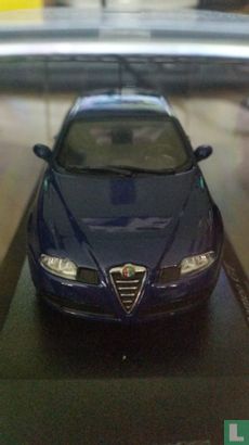 Alfa Romeo GT - Image 2