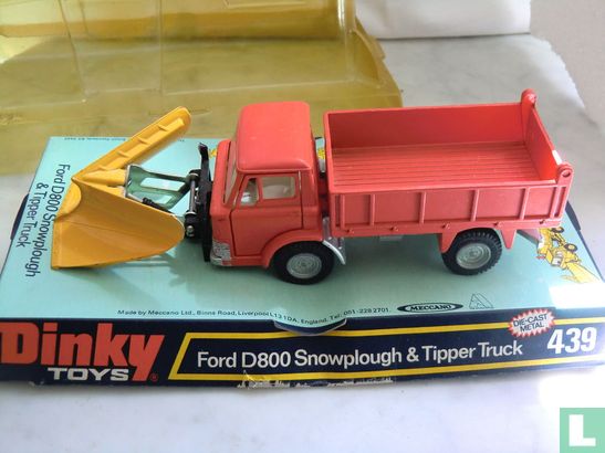 Ford D800 Snow Plough and Tipper Truck  - Image 1