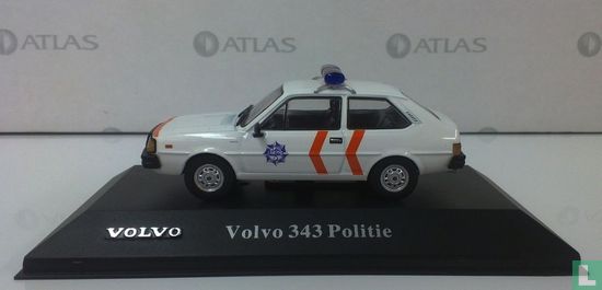 Volvo 343 Politie - Afbeelding 1