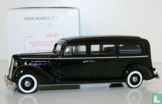 Packard 120 Hearse