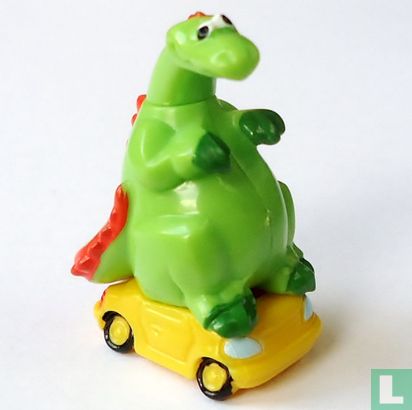 Grüne Dinosaurier (Auto gelb)