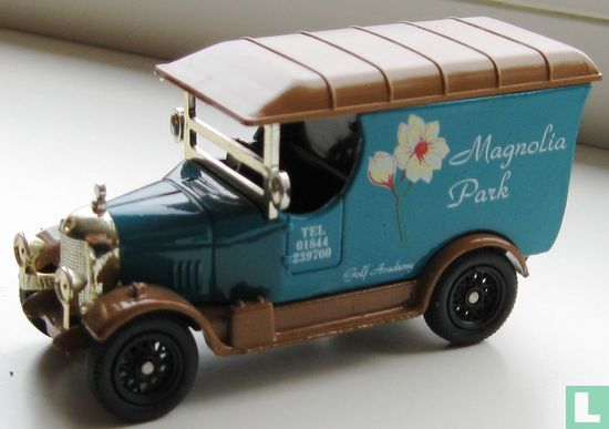 Morris Bullnose Van 'Magnolia Park' - Image 2