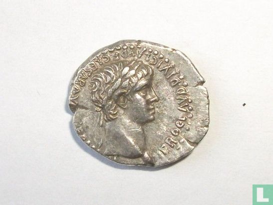 -Cappadoce Roman Empire, Caesarea. - Nero (Claudius Caesar Drusus Germanicus) 54-68 AD. AR Hemidrachme. Sup / EF. Rare. - Image 1