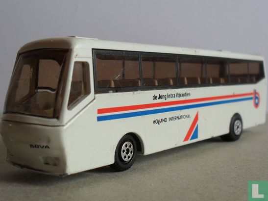 Bova Futura Autobus - Bild 1