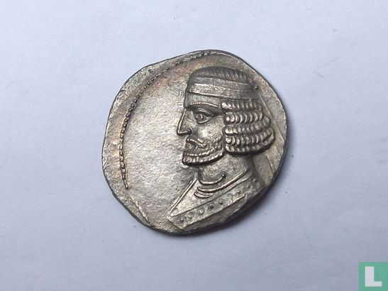 Greece Antique- UNITED Parthian - Orodes II (57-38 BC) - AR Drachma - Rhagae mint. (SUP / EF). Rare R3. - Image 1