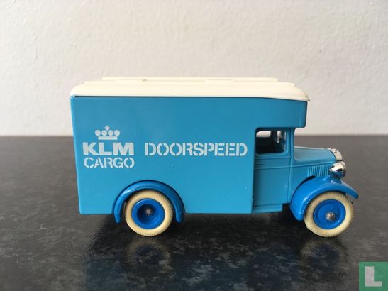 Dennis Parcels Van 'KLM Cargo' - Afbeelding 1