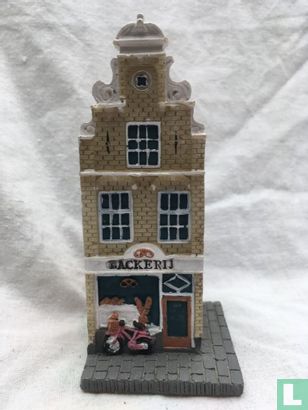 Maison de canal avec boulangerie - Image 1