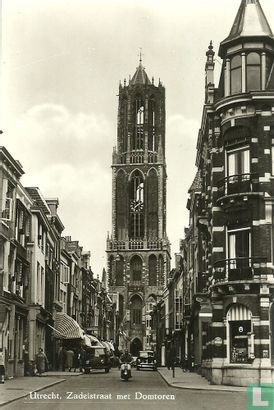 Utrecht, Zadelstraat met Domtoren