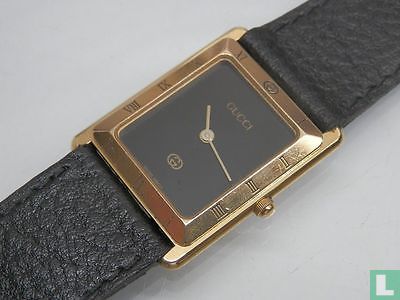 Horloge 4200L