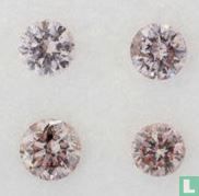 Set of 4 Pink diamonds 