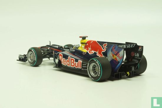 Red Bull Racing RB6  - Image 2