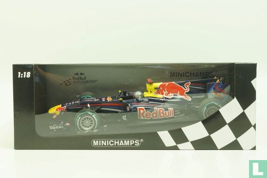 Red Bull Racing RB6  - Image 3