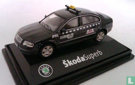Skoda Superb Taxi - Bild 1