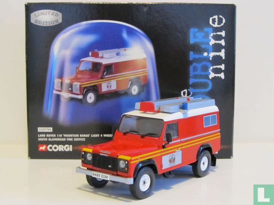 Land Rover 110 - South Glamorgan Fire Service