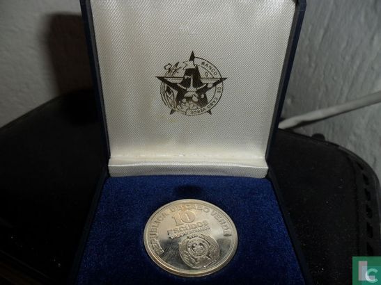 Cap-Vert 10 escudos 1985 (BE - argent) "10th anniversary of Independence" - Image 3