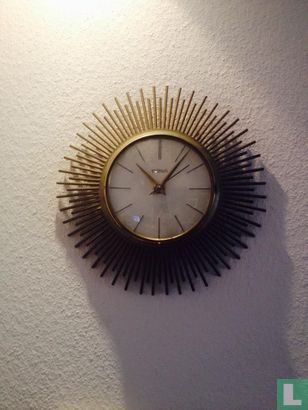 Hilbink sunburst clock