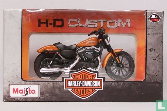 Harley-Davidson Sportster Iron 883 - Afbeelding 1