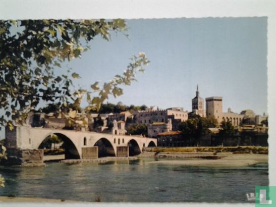 Le Rhone,le Pont St.Benezet et le Palais des Papes. - Image 1