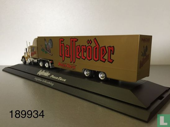 Freightliner box trailer "Hasseröder" - Image 2
