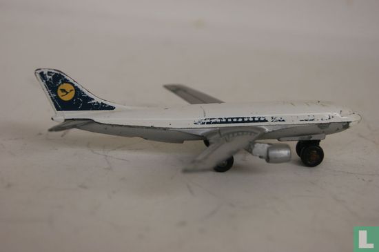 Airbus A300 'Lufthansa' - Image 1