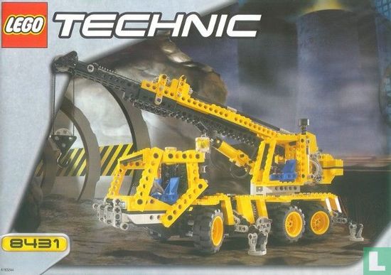 Lego 8431 Pneumatic Crane Truck