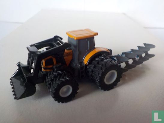 Tractor met ploeg - Afbeelding 1