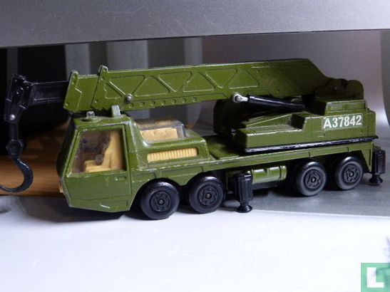 Armoured Mobile Crane - Image 2