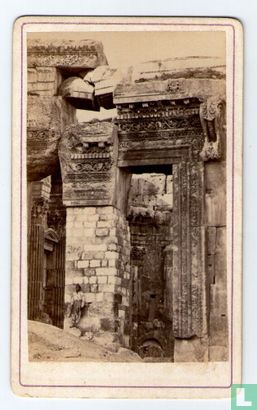 Baalbek - Porte du Temple de Jupiter - Afbeelding 1