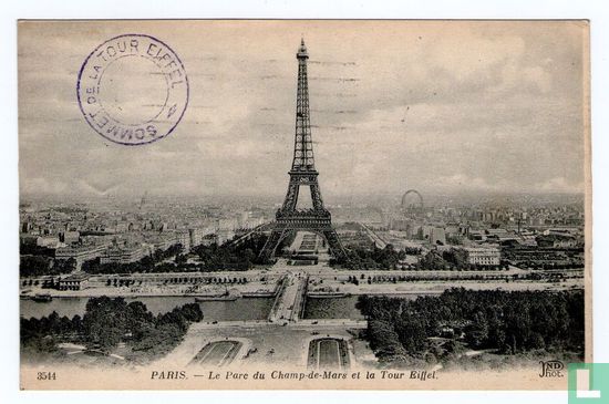 Paris - Le Parc du Champ-de-Mars et la Tour Eiffel - Image 1