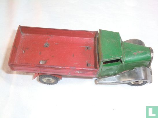 Two-Tone Delivery Lorry - Image 1