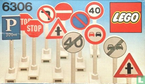 Lego 6306 Road Signs