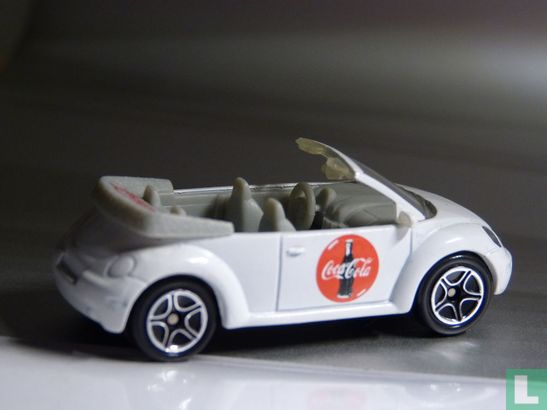 VW Concept 1 Beetle Convertible 'Coca-Cola' - Image 1
