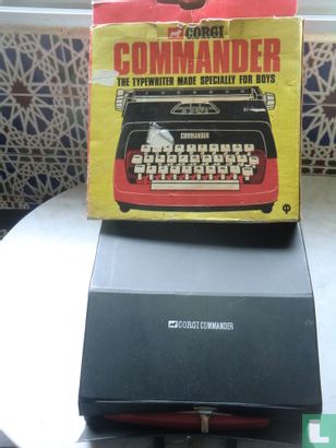 Commander `the Typewriter specially made for boys` - Afbeelding 3