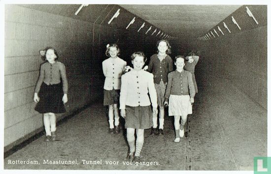 Rotterdam, Maastunnel, Tunnel voor voetgangers - Afbeelding 1