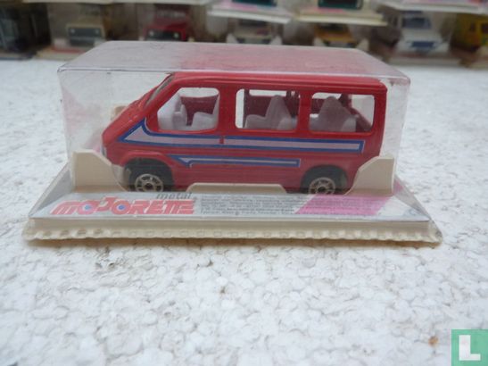Ford Transit Mk III - Image 3