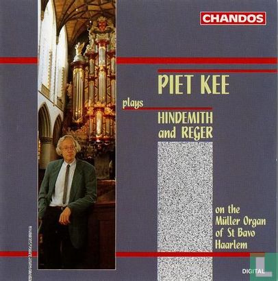 Plays Hindemith and Reger  - Afbeelding 1